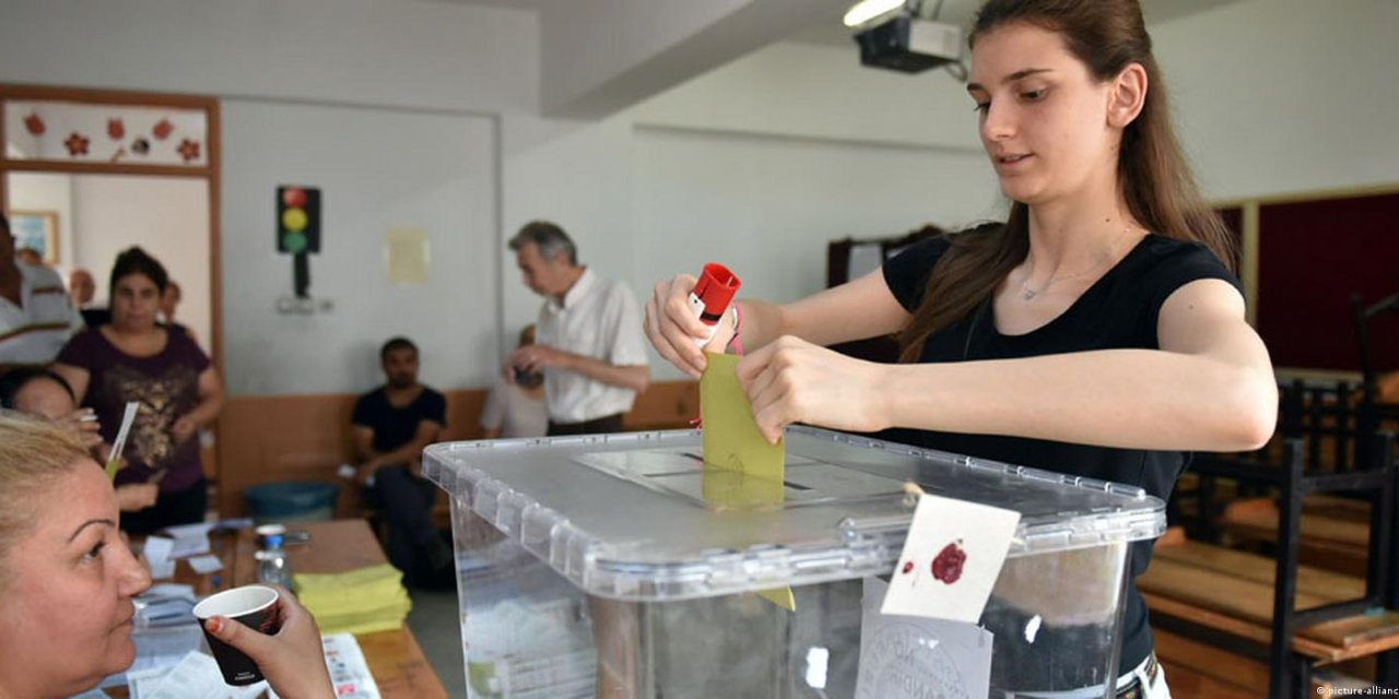 Türkiye'yi daha "kadınsız" bir Meclis mi bekliyor?