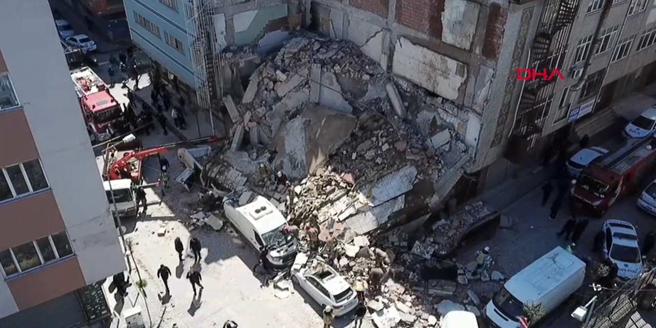İstanbul'da metruk bina çöktü: Bir kişi yaralandı
