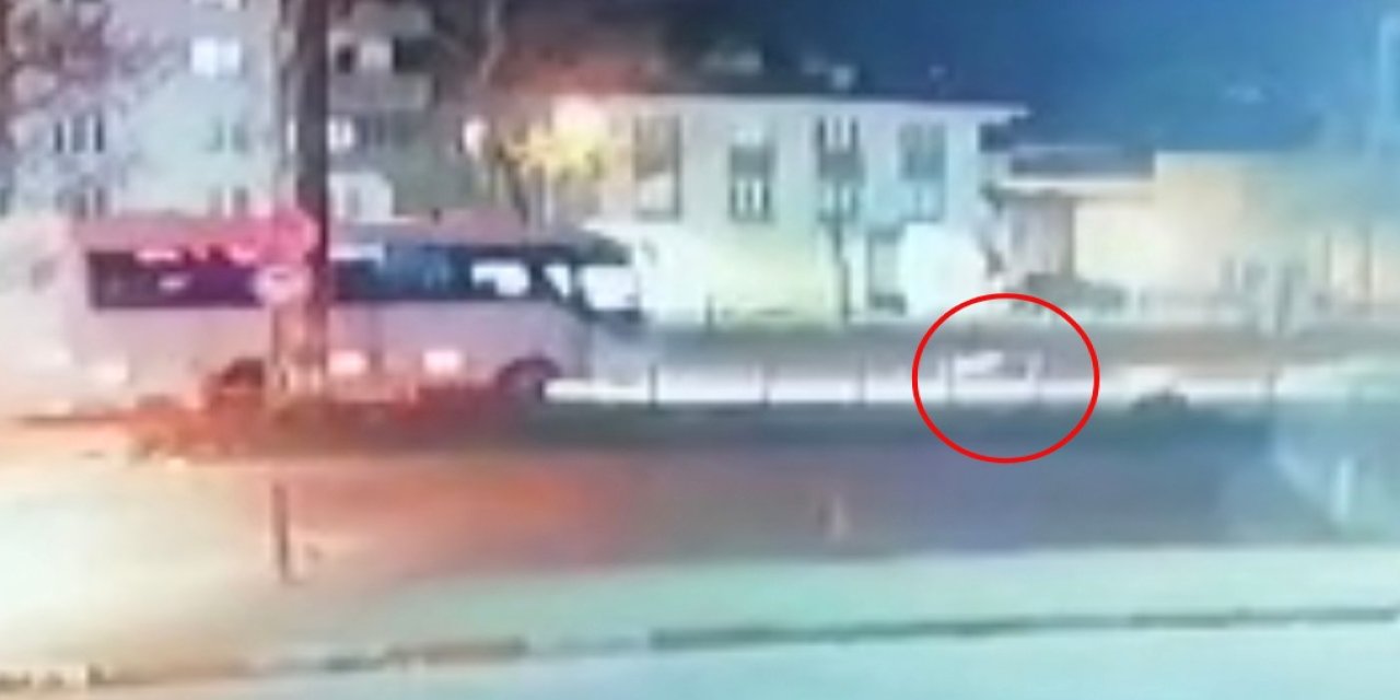Bursa'da Aynı yöne seyreden motosikletlilerin çarpıştığı kaza anı kamerada: 1 ölü