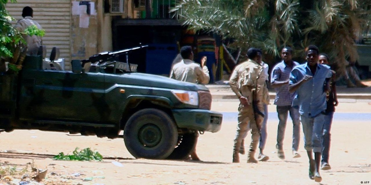 Sudan'daki çatışmalarda yaklaşık 100 sivil öldü