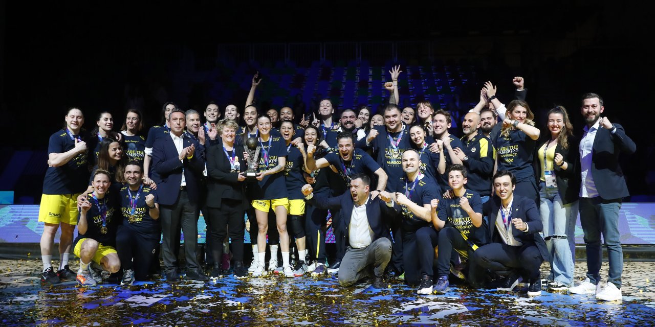 Fenerbahçe Başkanı Ali Koç'un Euroleague mutluluğu... 9 dörtlü final, 5 final, ilk şampiyonluk