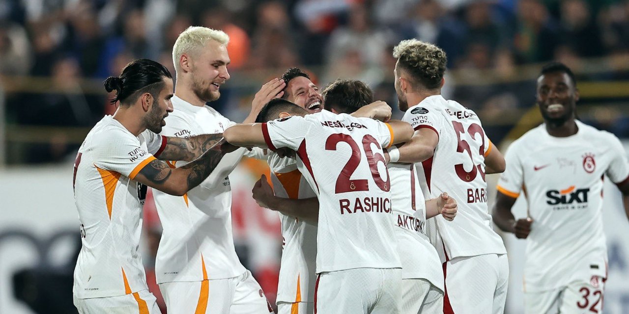 Galatasaray, Alanya'da güle oynaya kazandı: 4-1