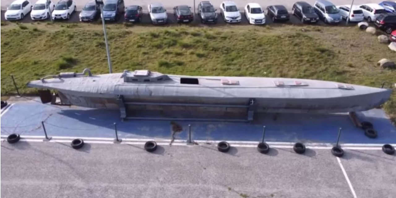 BBC muhabiri, Avrupa'da kokain taşıyan denizaltıya girdi:  Yüzen bir tabut...