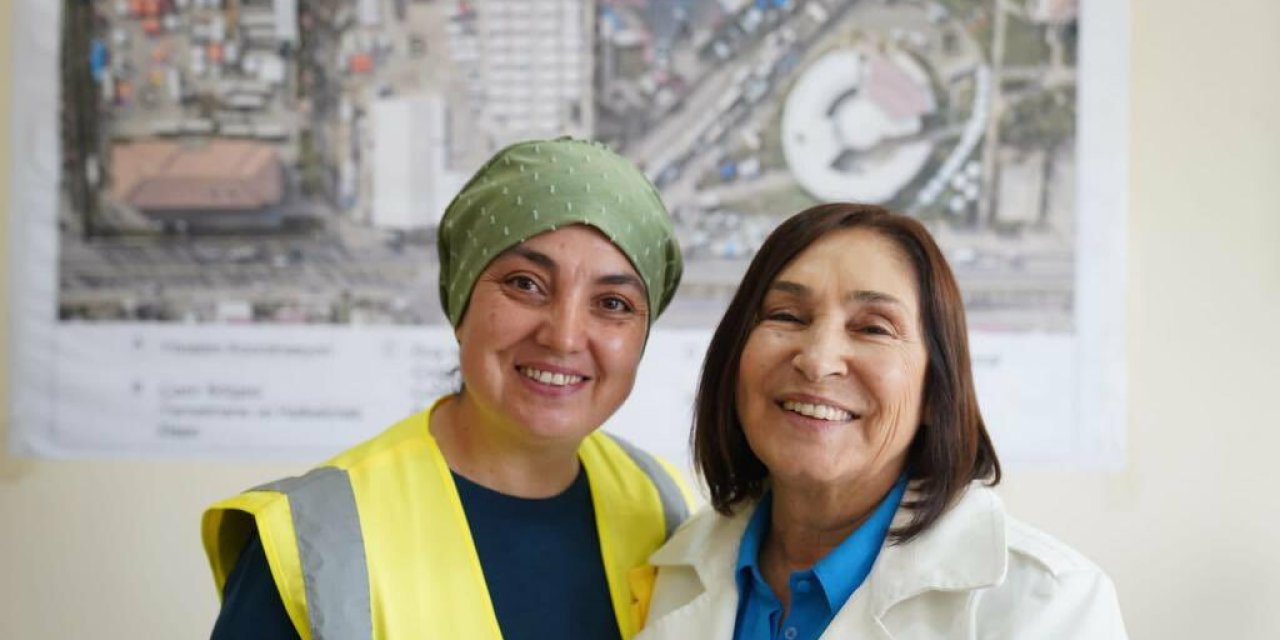 Selvi Kılıçdaroğlu deprem bölgesinde: Hep birlikte üstesinden geleceğiz