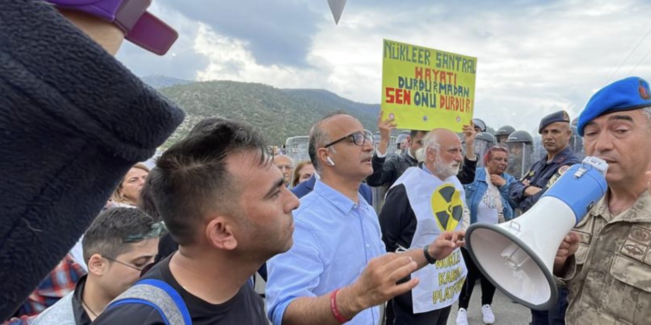 TİP Mersin milletvekili adayı Hakan Güneş, Akkuyu eyleminde gözaltına alındı