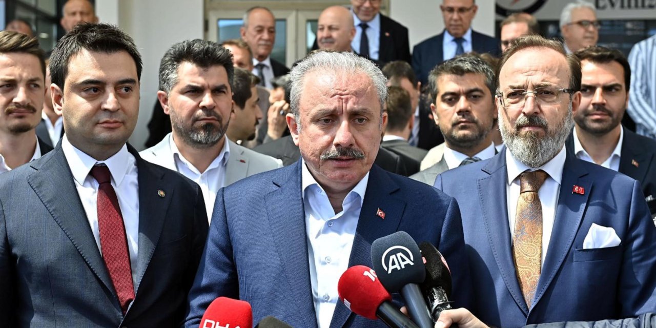 TBMM Başkanı Şentop: Darbe müdahaledir, Türkiye 14 Mayıs’ta seçim yapacak
