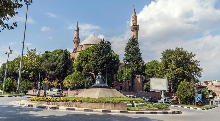 Manisa'da cami hoparlöründen "Oruç tutmayanların başı ağrısın" sözlerine soruşturma