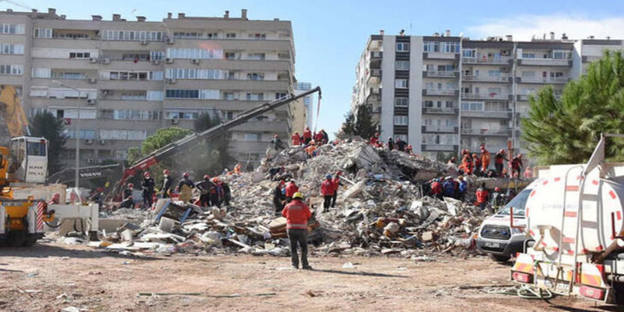 Depremde yıkılan Emrah Apartmanı için karar açıklandı: Toplam 28 yıl hapis