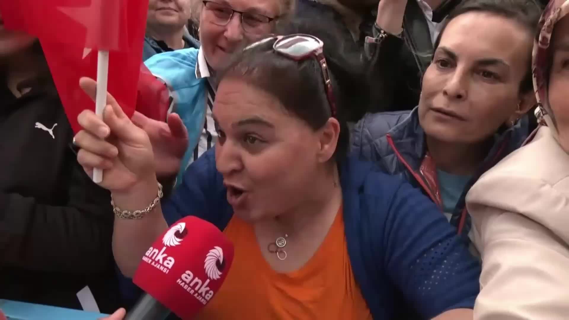 Kılıçdaroğlu'nun Kırıkkale mitingine katılan yurttaş isyan etti: 'Kadınları yok sayıyorlar'