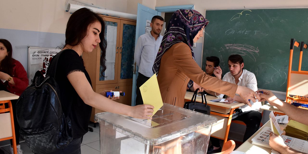 KONDA anketi: Kılıçdaroğlu yüzde 49,3; Erdoğan yüzde 43,7