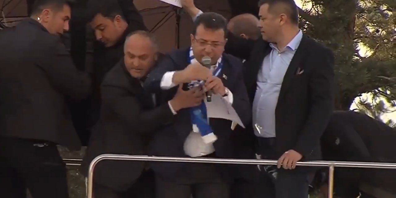 Yeni Şafak iddiası: İmamoğlu’na taş atanlardan biri istihbaratta görevli uzman çavuş... Habere dikkat çeken Soylu yorumları