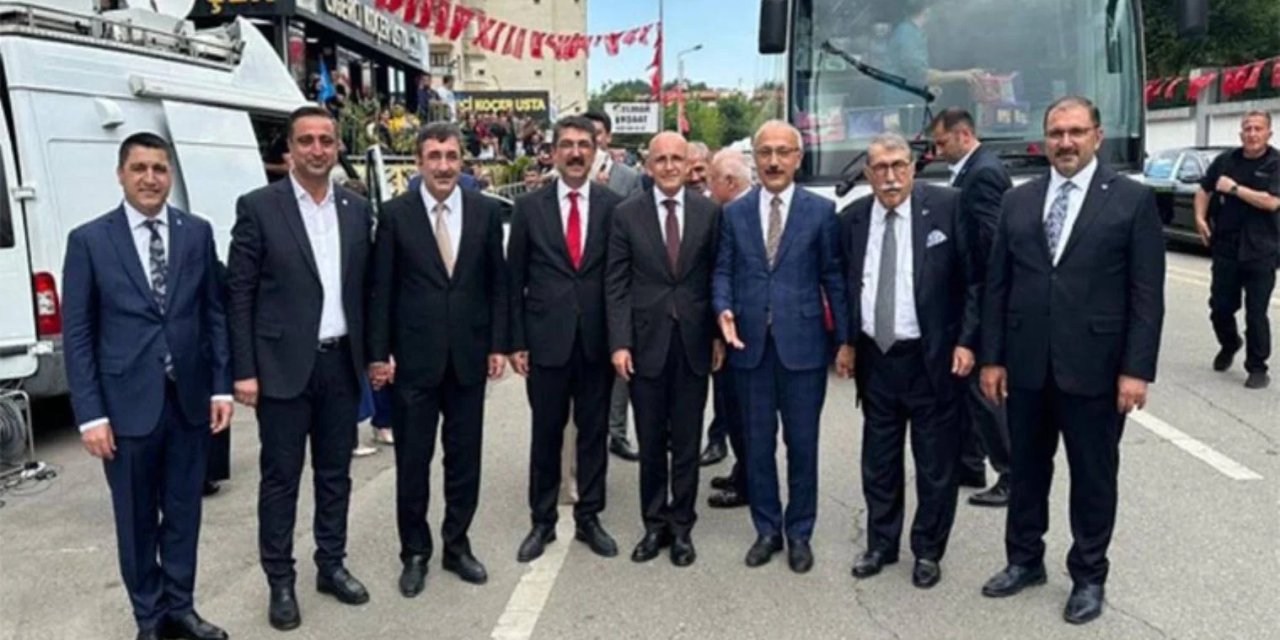 Mehmet Şimşek, Erdoğan’ın Batman gezisine katıldı