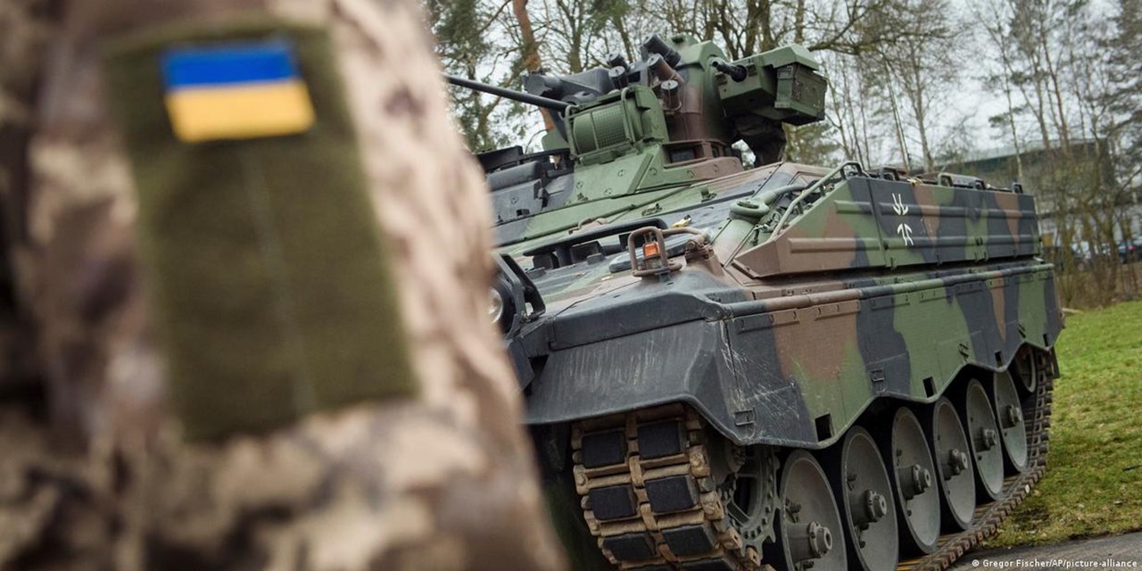 Almanya'dan Ukrayna'ya 2,7 milyar euroluk askeri yardım
