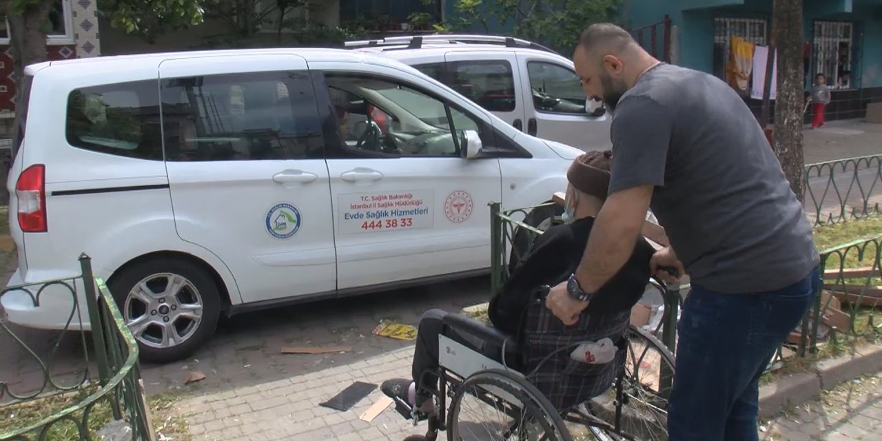 Seyyar sandık uygulamasını kaçıran 70 bin evdeki hasta için 180 sağlık ekibi devrede