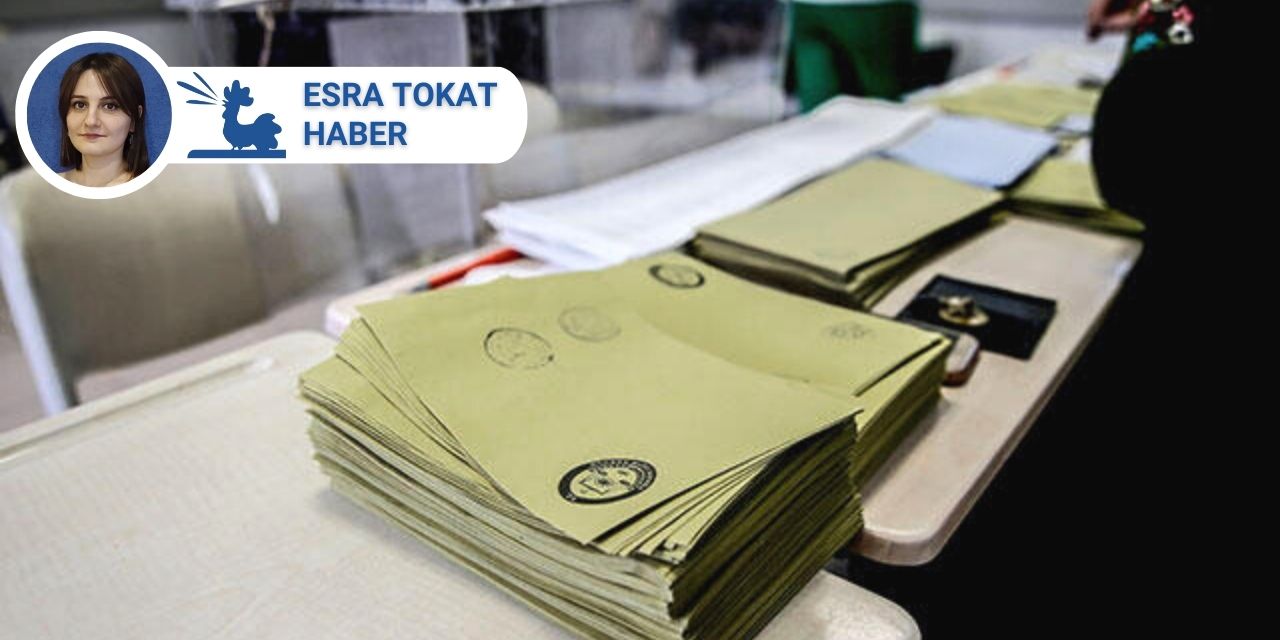 Ankara'da bir okulda müşahitlerin oy verme sürecini takip etmesine engel