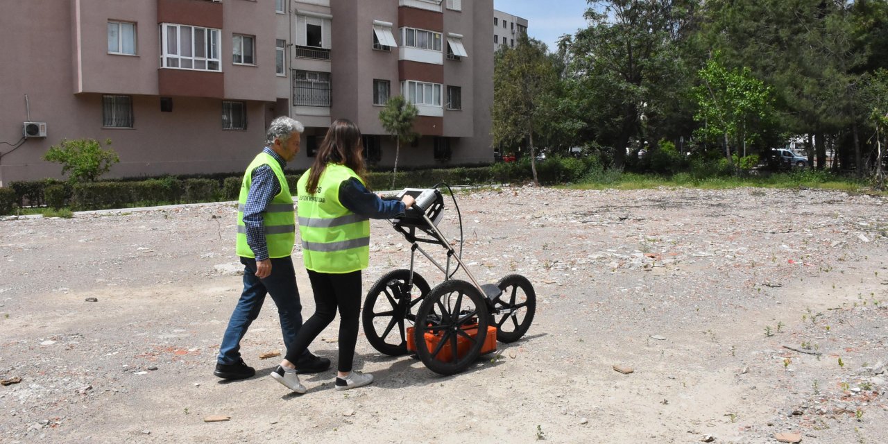 Jeofizik Mühendisleri Odası'ndan İzmir için 'zemin' uyarısı: 6.2 - 6.6 arası bir depremde dahi can ve mal kayıpları olabilir