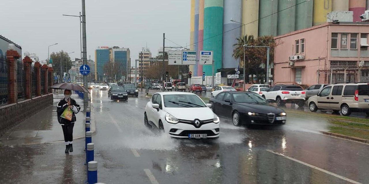 Meteoroloji'den 21 kent için sarı kodlu uyarı, İstanbul'da fırtına sürecek