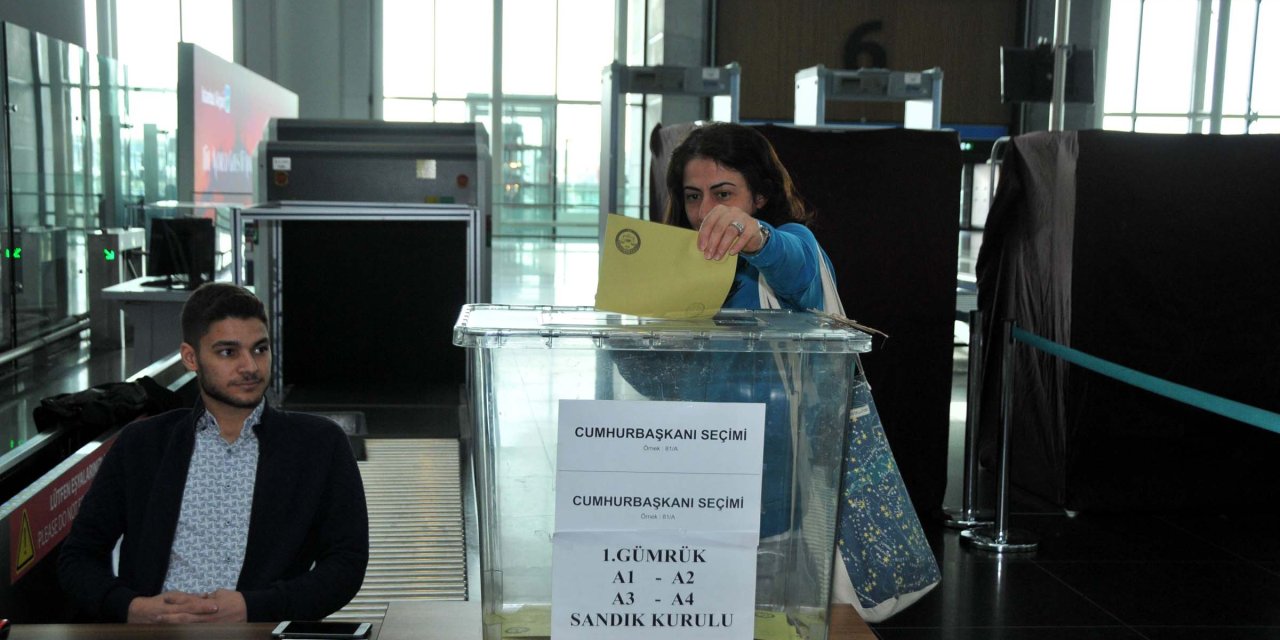 İstanbul Havalimanı'nda kurulan sandıklarda seçim sonuçları belli oldu