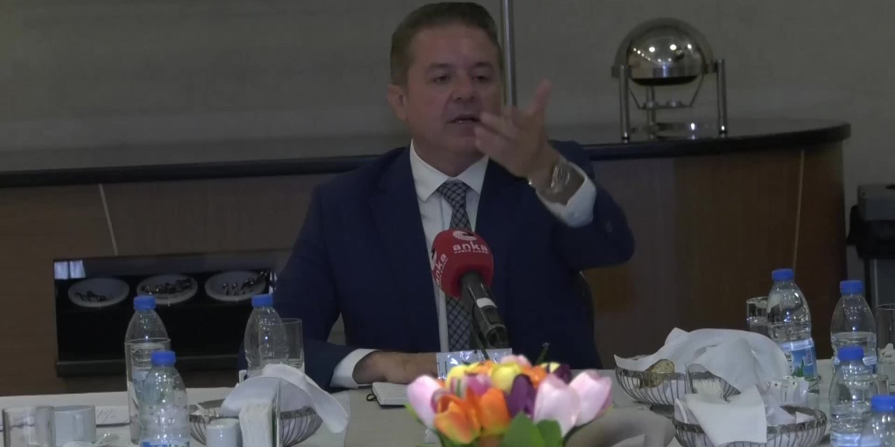 İyi Parti İstanbul İl Başkan Yardımcısı Oğul Aktuna: Torunun bu borçları 30 sene ödeyecek...Türkiye'yi acı sondan kurtar