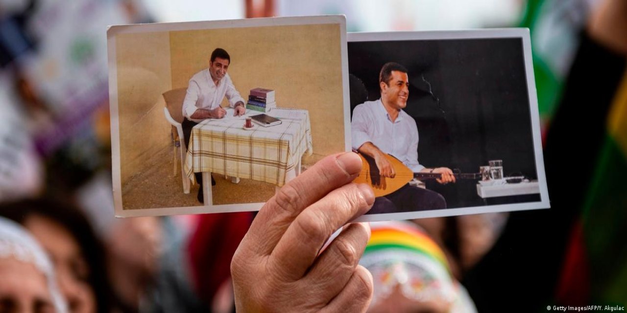 Demirtaş'ın çekilmesi Kürt siyasetini nasıl etkiler?