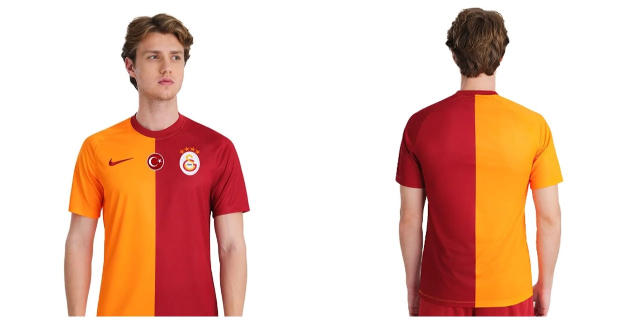 Galatasaray, yeni parçalı formasını satışa çıkardı