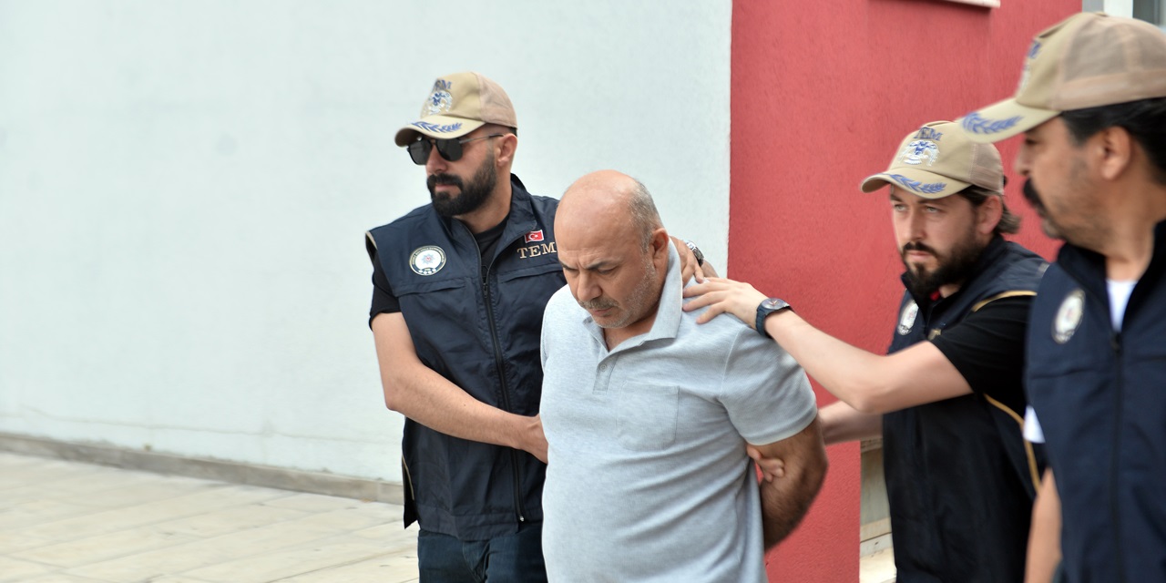 Adana'da 'FETÖ üyeliği' suçundan hüküm giyen eski polis gözaltında