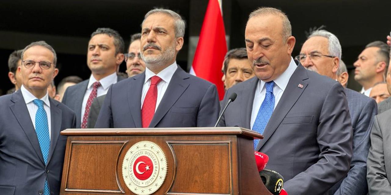 Çavuşoğlu, Dışişleri Bakanlığı görevini Hakan Fidan'a devretti