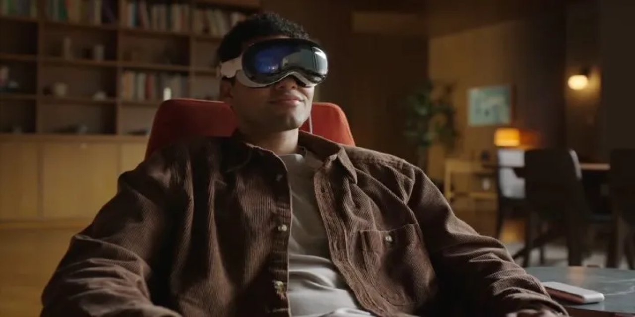 Apple devrimsel sanal gerçeklik gözlüğünü tanıttı! Apple Vision Pro