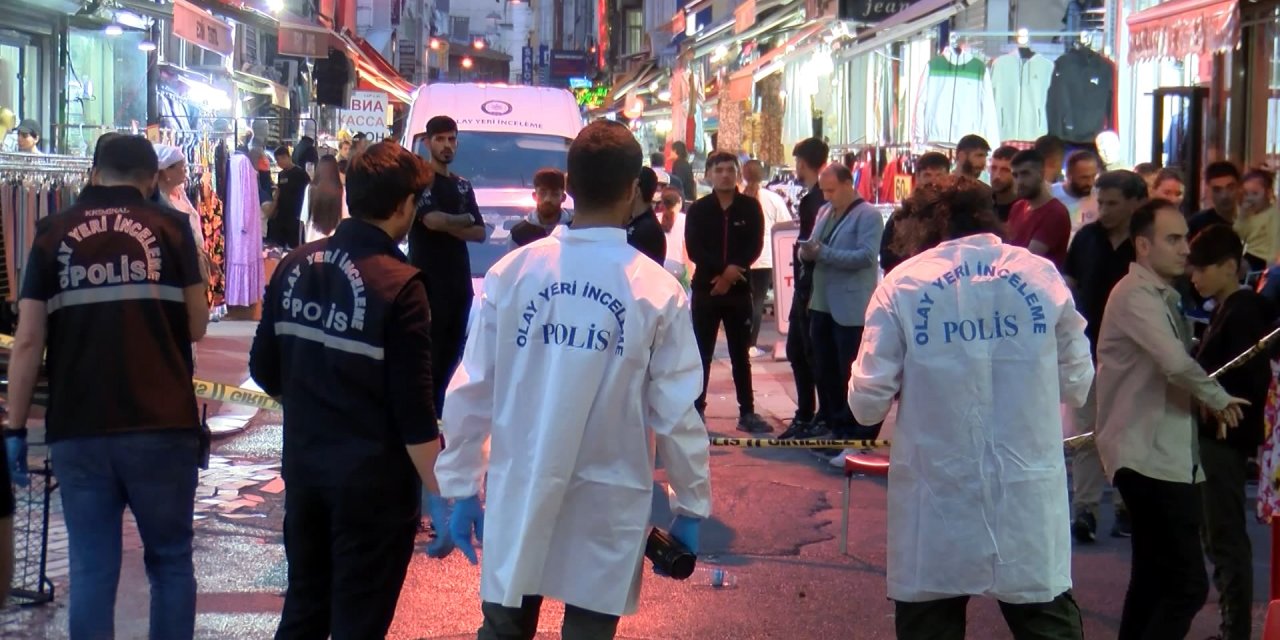 Fatih'te pazar yerinde silahlı çatışma: 2 ölü 4 yaralı