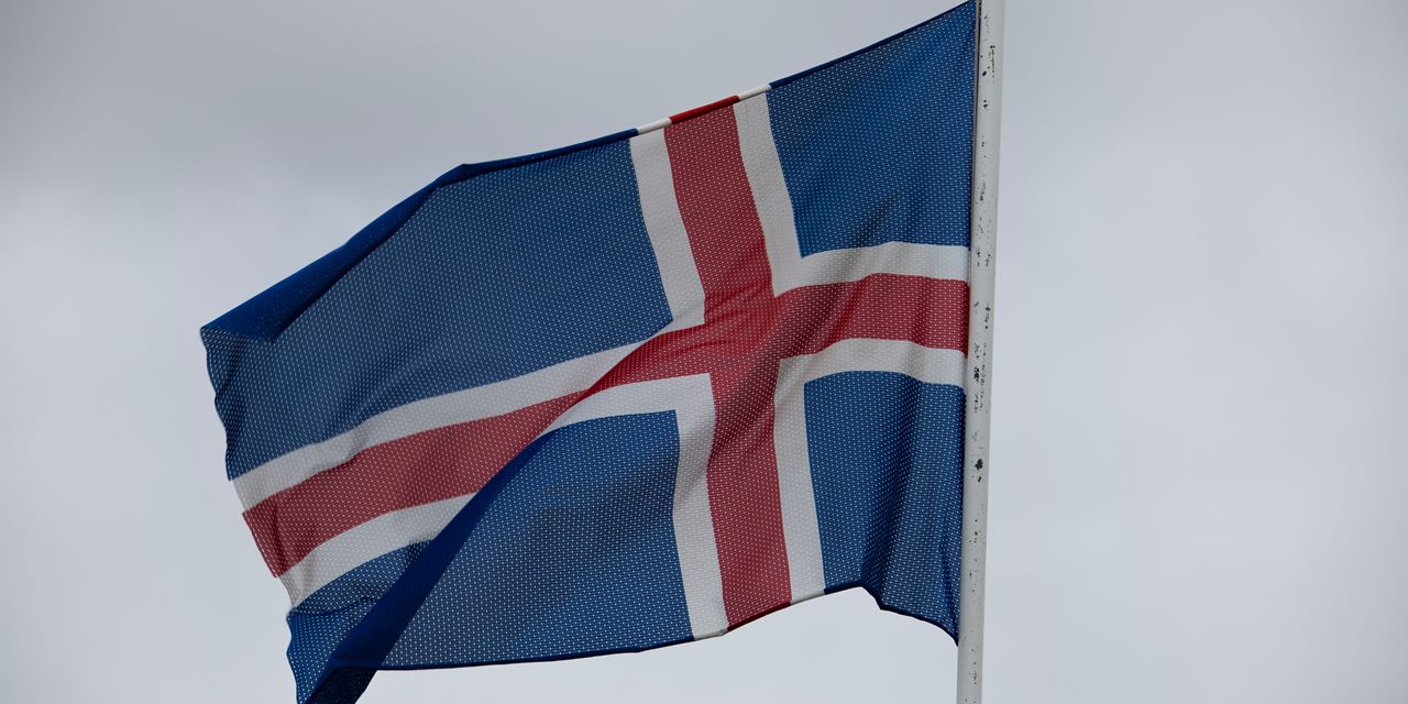 İzlanda diplomatik ilişkileri kesince Rusya eski defterleri açtı