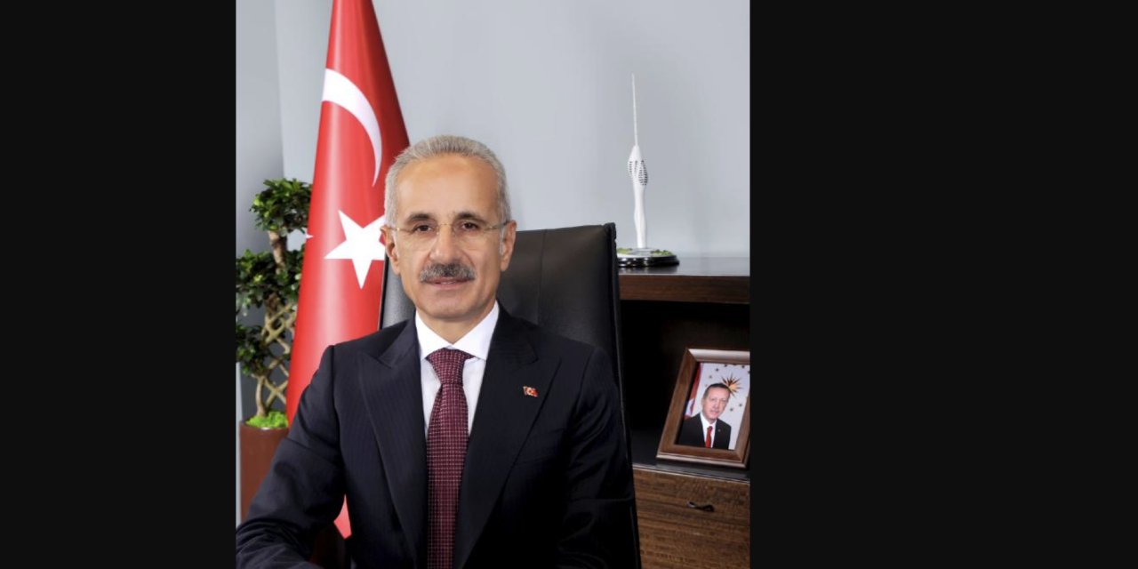 Bakan Uraloğlu: Uluslararası gemilerden alınan boğaz geçiş ücreti artırıldı