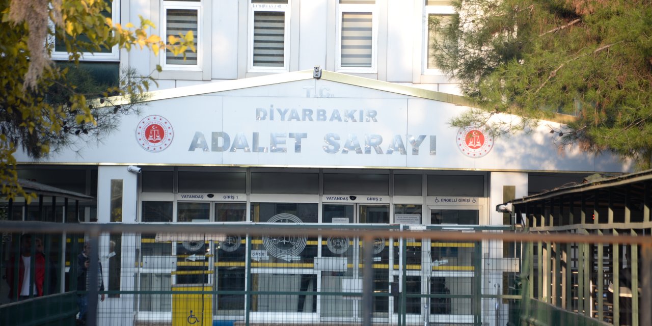 Diyarbakır'da araç muayene istasyonlarında usulsüzlük operasyonu: 8 tutuklama