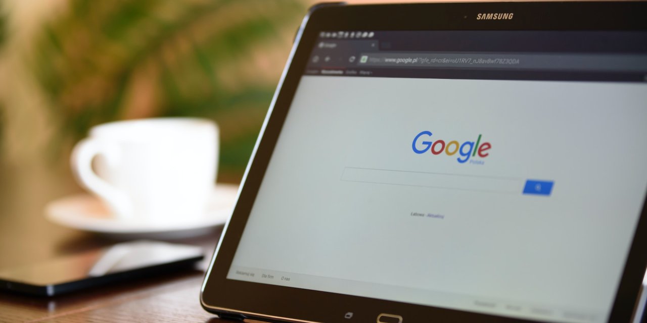 AB'den Google'a "rekabet kurallarını ihlal" suçlaması