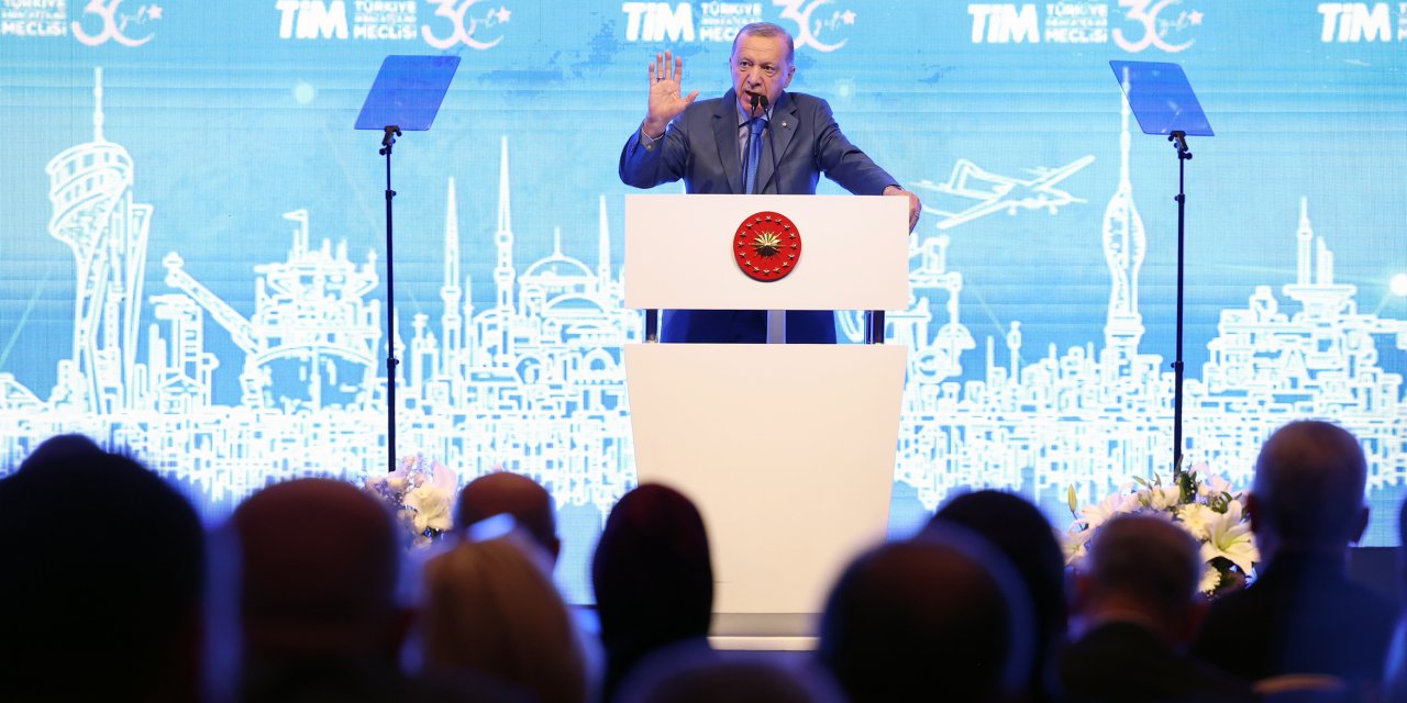 Erdoğan: Siyasi mücadelemiz boyunca ihracatçılarımızı dava arkadaşlarım olarak gördüm