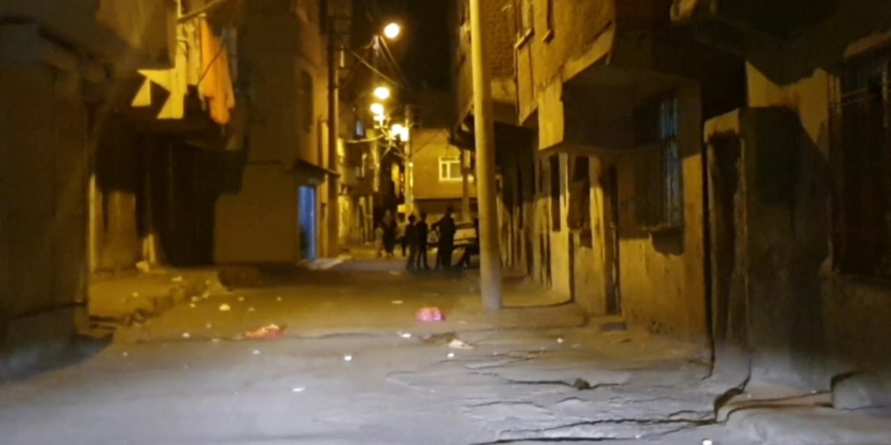 Diyarbakır'da tüfekli kavga: 2 yaralı