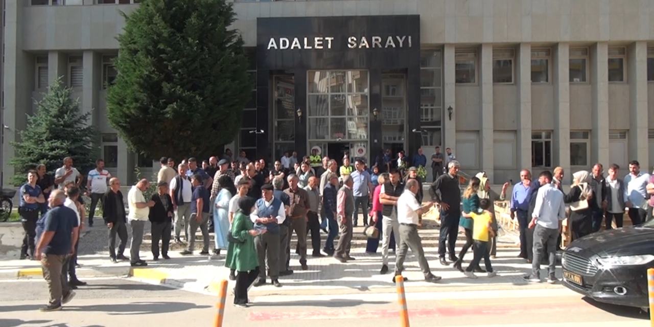 AKP'li il başkanını dövmekten yargılanan muhtarlara hapis cezası