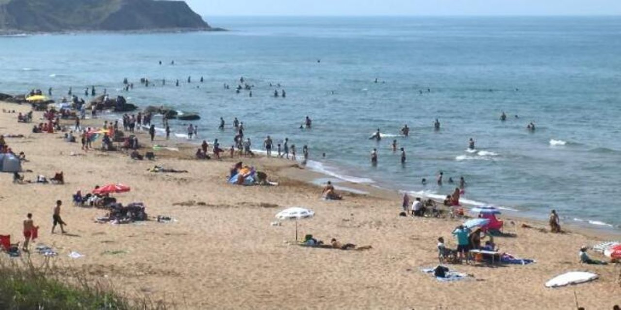 İstanbul'da belirli alanlar haricinde denize girmek yasaklandı