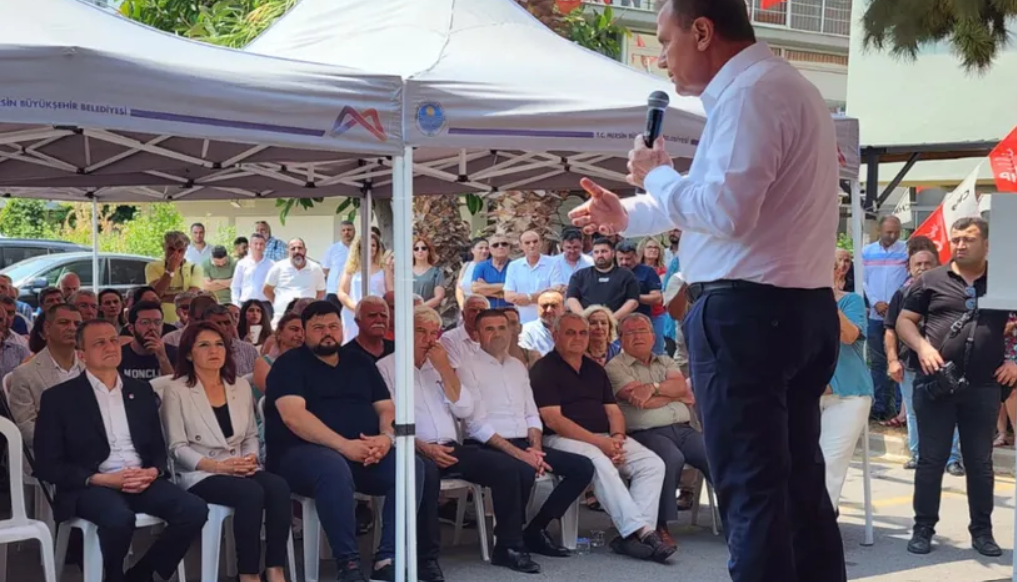 CHP'li Büyükşehir Belediye Başkanı Seçer: 'Kaptanı yalnız bırakmayız'