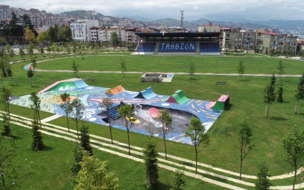 Trabzon'da yıkılan stadyum yerine inşa edilen millet bahçesinin maliyeti 56,6 milyon TL'ye ulaştı