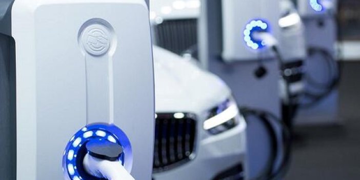 Renault Başkanı Jean-Dominique Senard: Elektrikli araçta Çin fırtınası yaklaşıyor