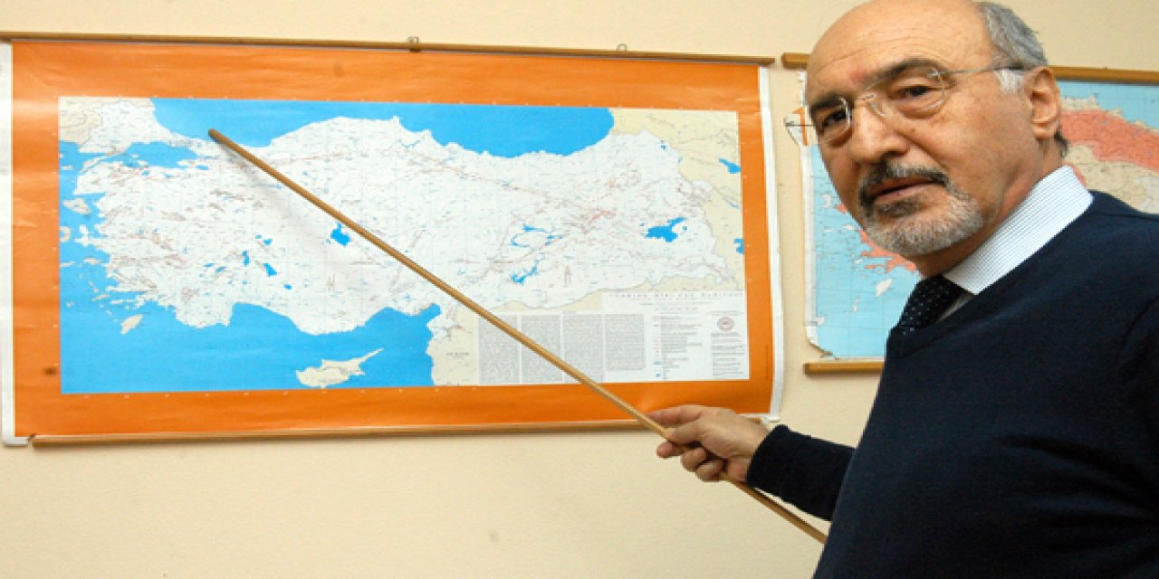 Prof. Dr. Osman Bektaş Karadeniz'deki heyelan ve sellere ilişkin tehlikeyi işaret etti, uyardı: Daha da etkinleşecek...