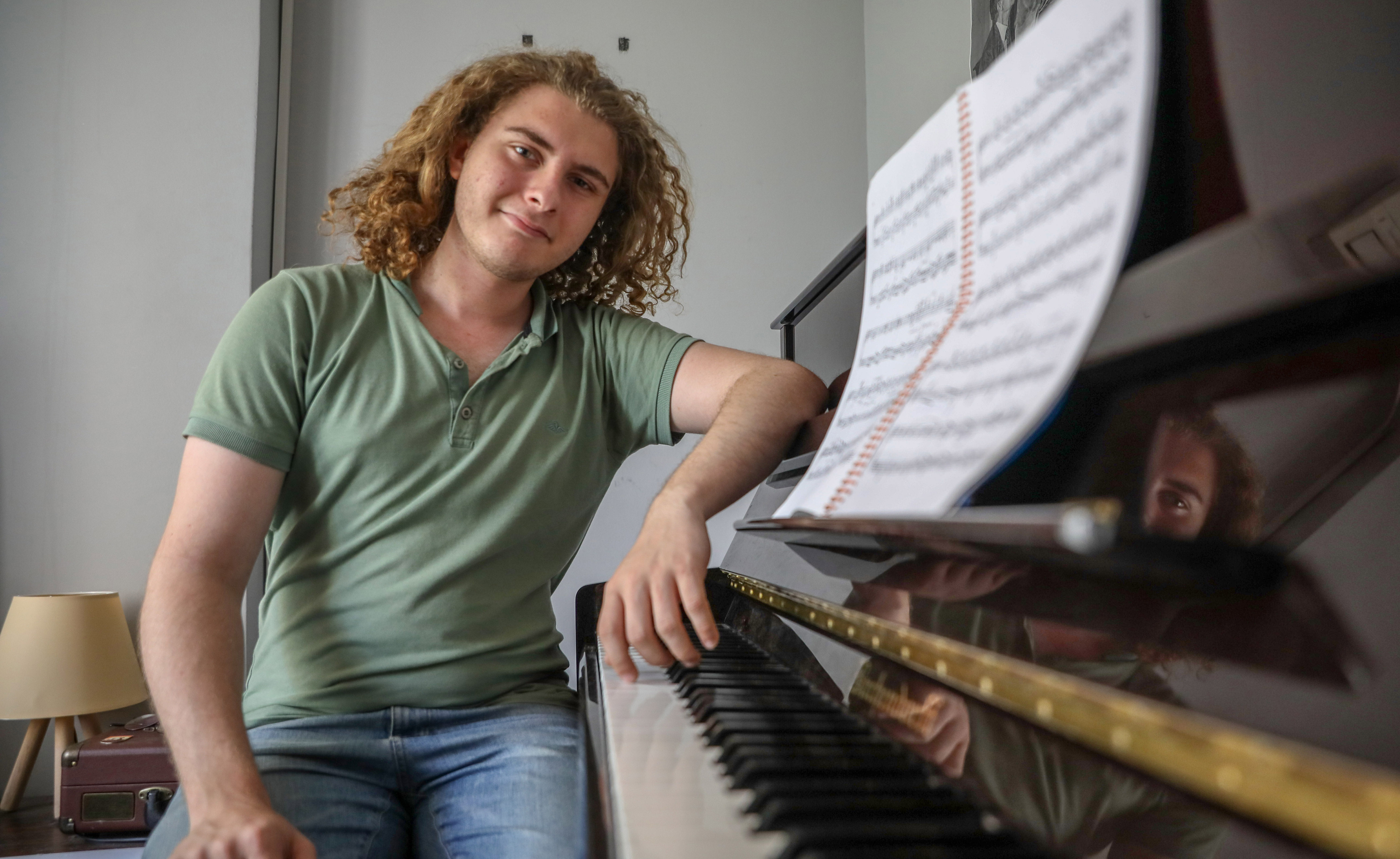 Almanya'daki müzik okulundan kabul alan 17 yaşındaki piyaniste Türkiye'de vize randevusu verilmiyor
