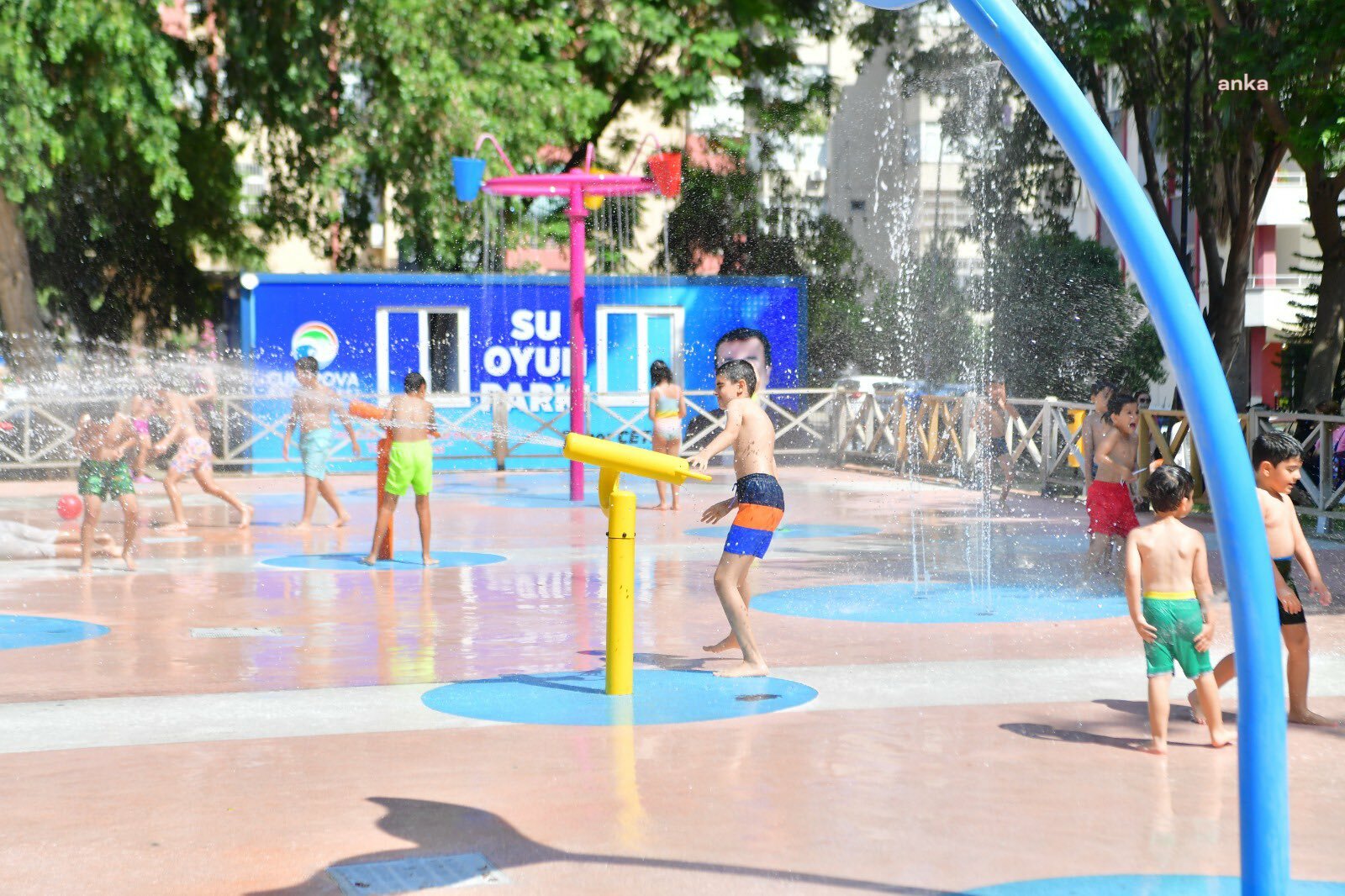 Adana'da çocuklar için su oyun parkları: 'Tatile gidemeyen çocuklar için'