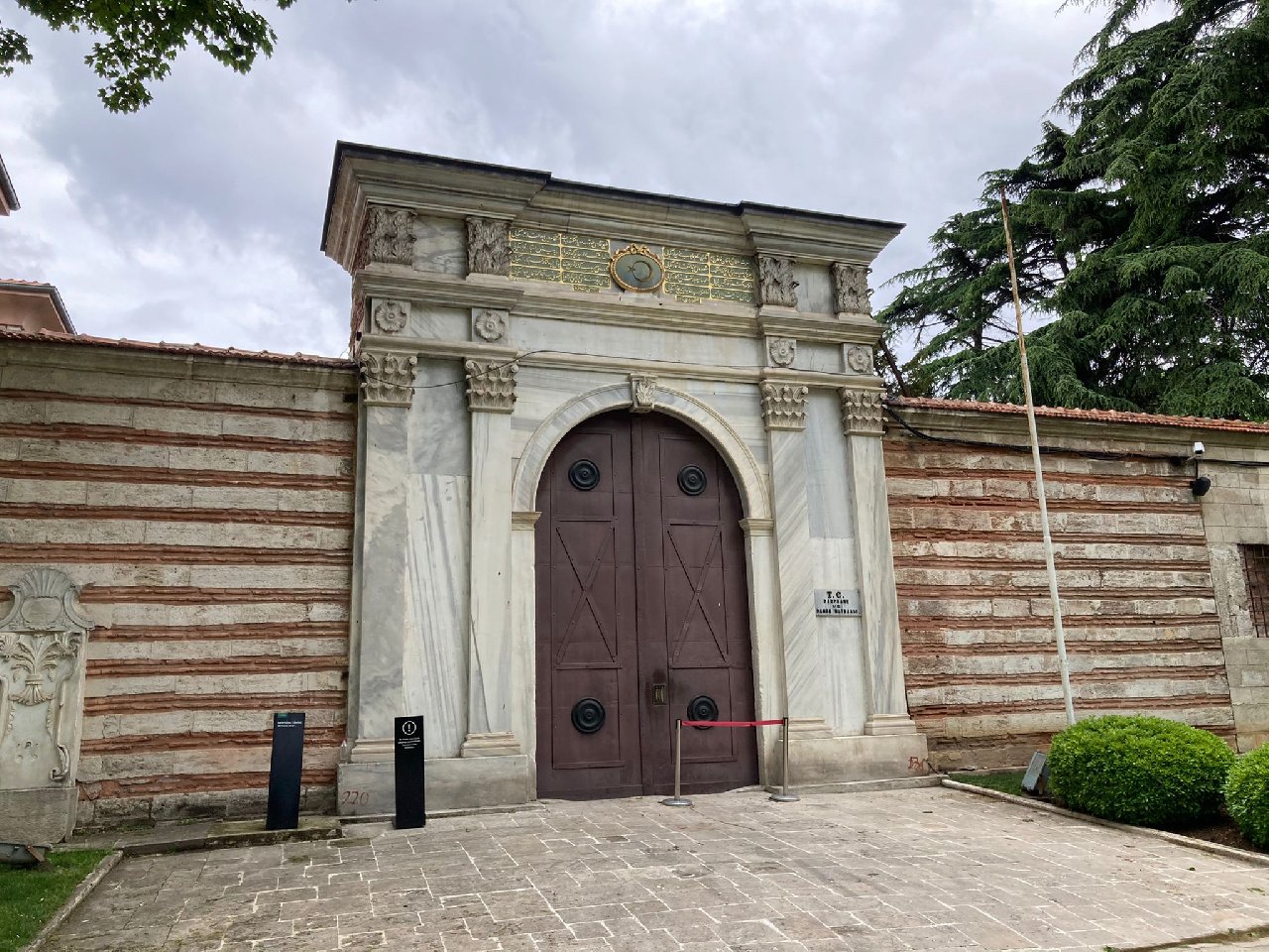 Topkapı Sarayı ve İstanbul Arkeoloji Müzeleri "saray" darbesi ile ayrışıyor mu?