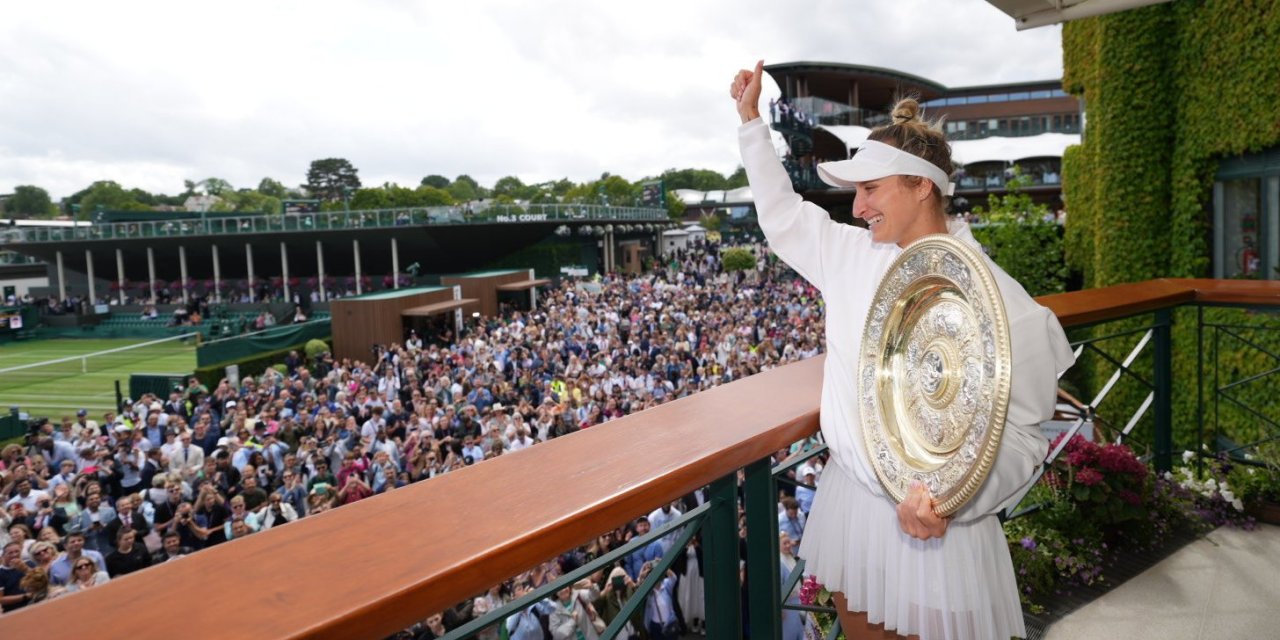 Wimbledon'da şampiyon Marketa Vondrousova