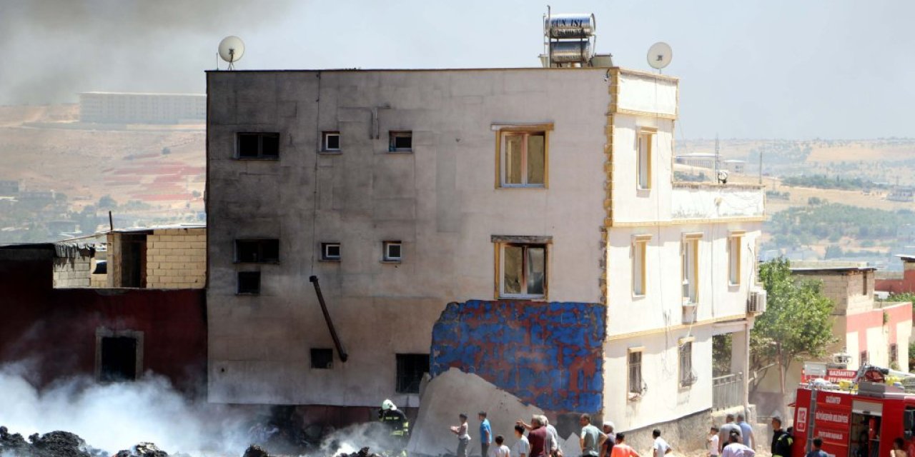 Gaziantep'te otluk yangını; bazı evler tahliye edildi
