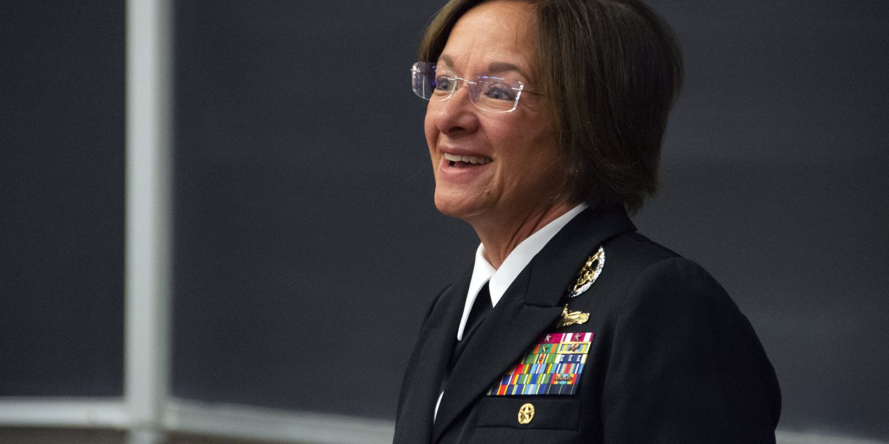 ABD Donanmasını yönetecek ilk kadın komutan