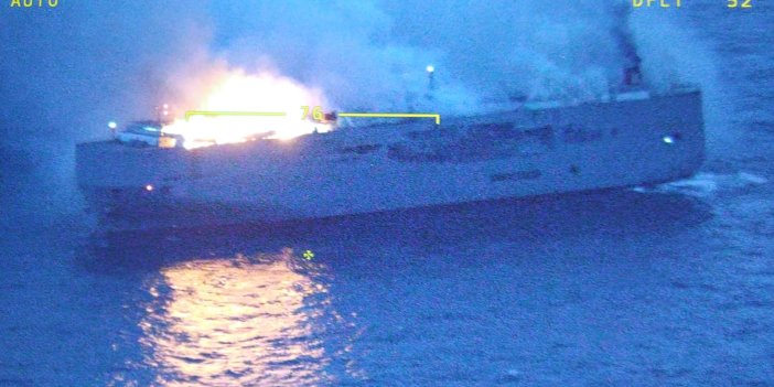 Hollanda’da kargo gemisinde yangın: 1 ölü