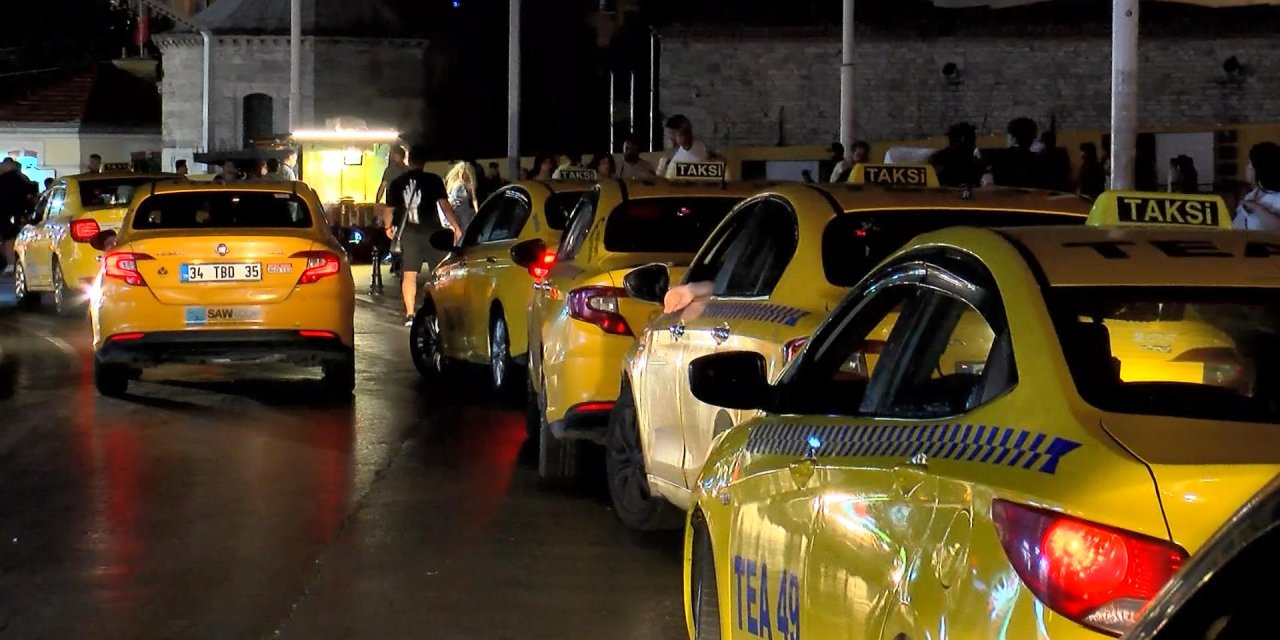 İstanbul'da taksiler yeni ücret tarifesine geçti