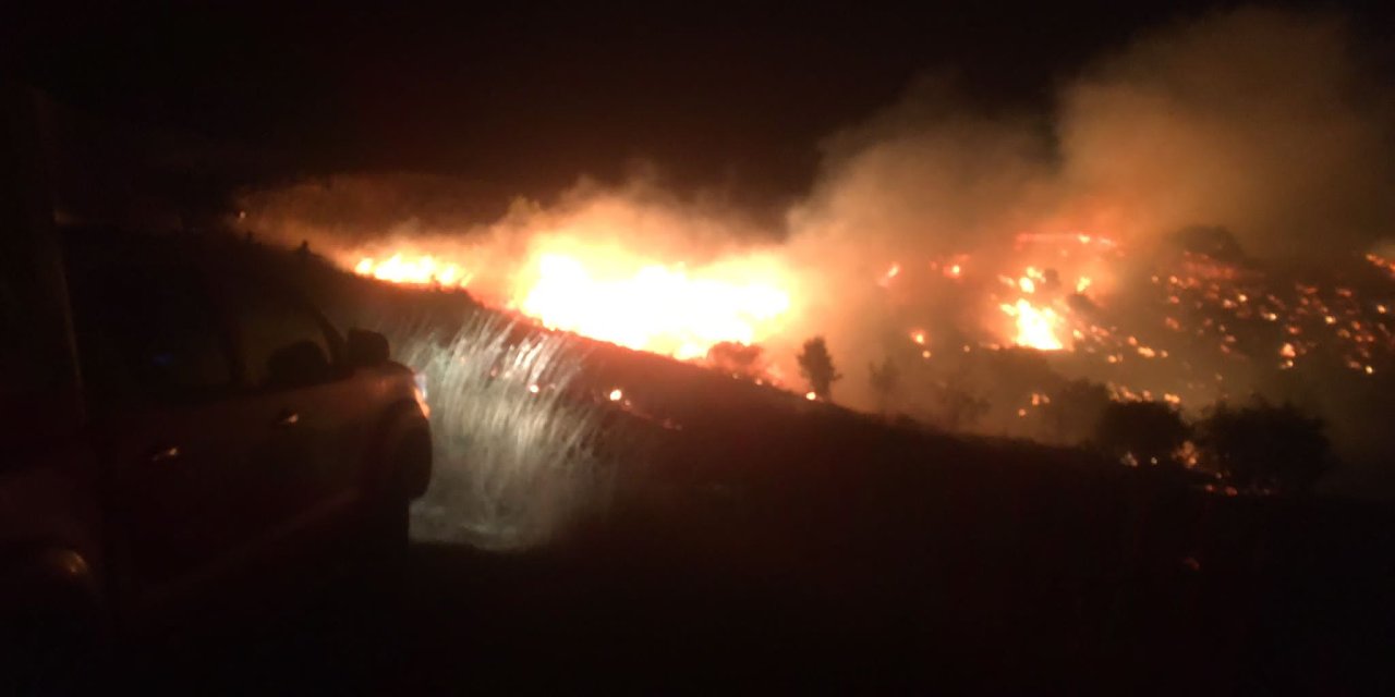 Malatya'da dağlık alanda yangın; söndürme çalışması sürüyor